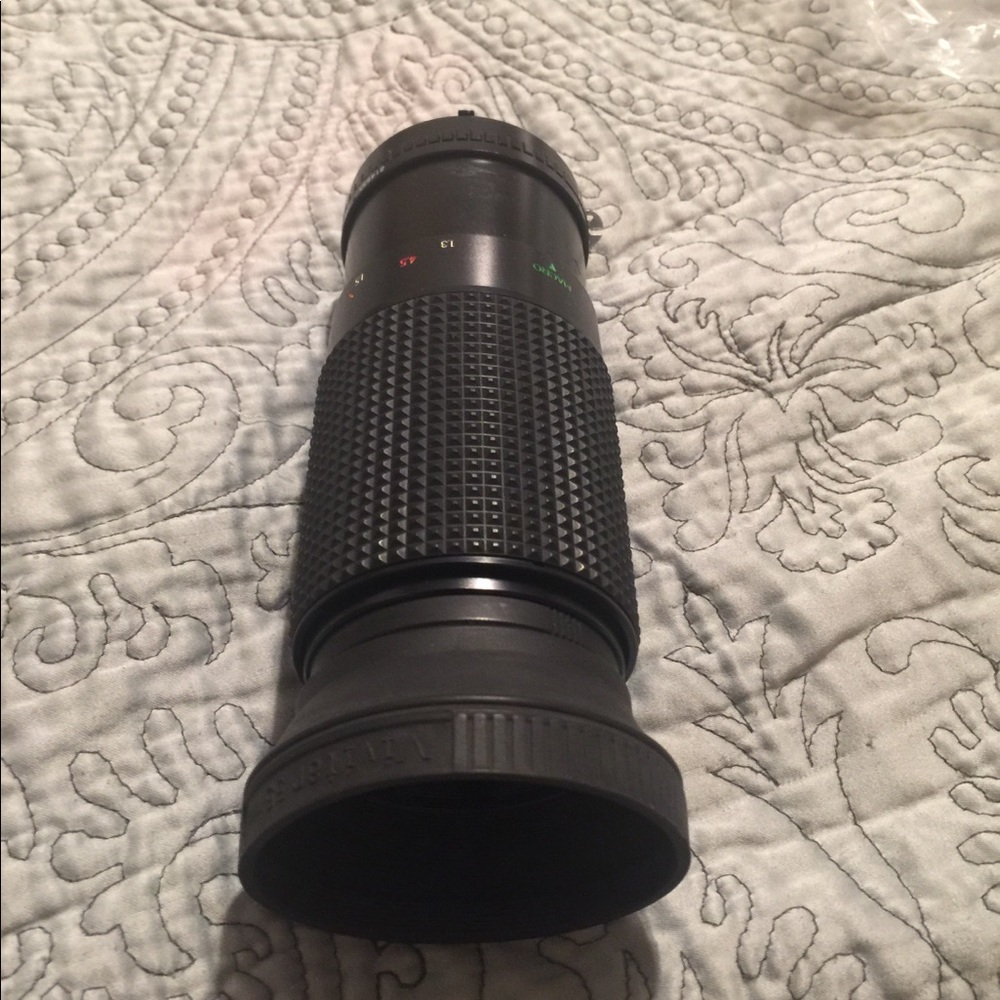 Lens